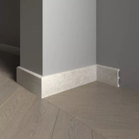 Плинтус Decor Dizayn 706-25 80*13*2400 мм