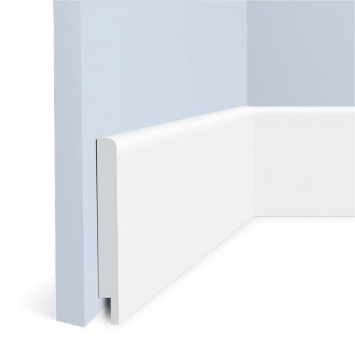 Плинтус HI WOOD B70N 70*10,5*2000 мм